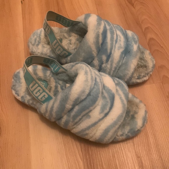 Ugg Shoes | Womens Blue Zebra Fluff Yeah Slipper Slides Size 8 | Color: Blue/White | Size: 8 | Dsgnershoes's Closet